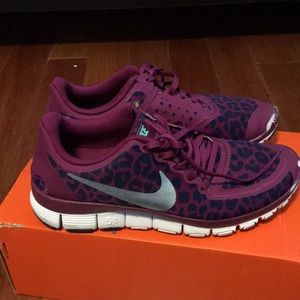 Raspberry leopard sneakers